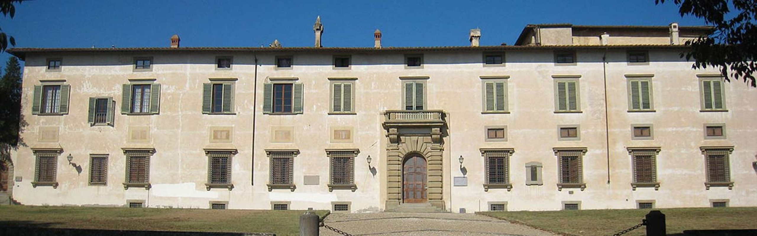 Italian academies and their networks, 1525-1700